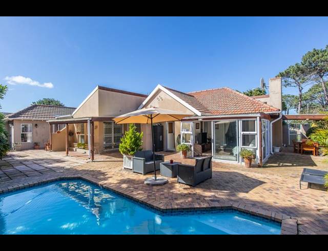 5 BEDROOM PROPERTY TO RENT IN MEADOWRIDGE